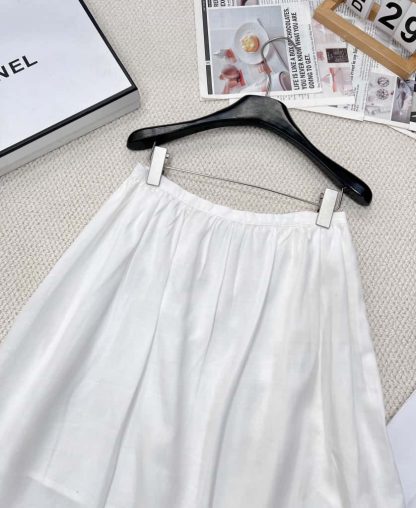 Replica Miu Miu Slubbed poplin skirt 2025 #6026 - Image 12