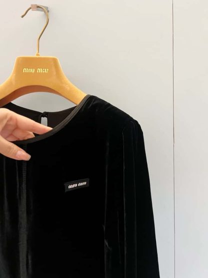 Replica Miu Miu Velvet dress 2025 #6070 - Image 8