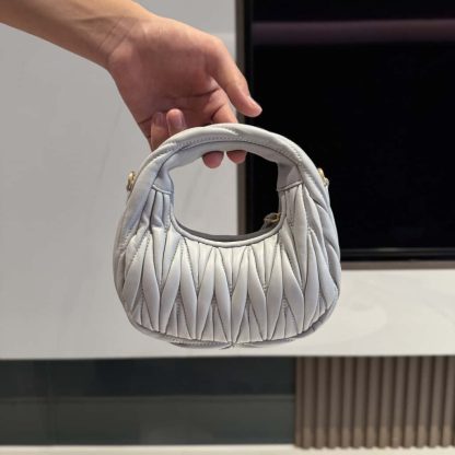 Replica Miu Miu Wander matelassé nappa leather hobo mini-bag Pearl Gray #6061 - Image 7
